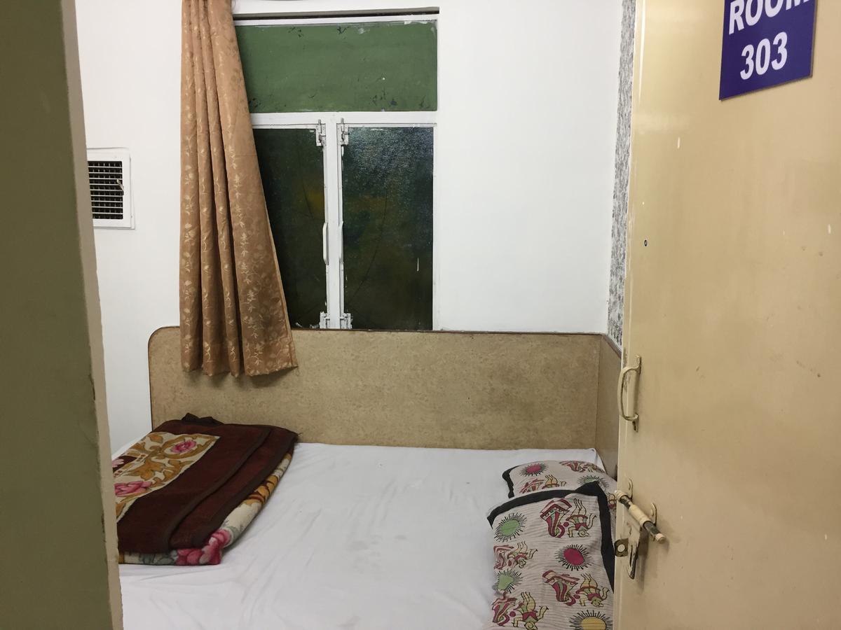 Karam Durga Guest House Nuova Delhi Esterno foto