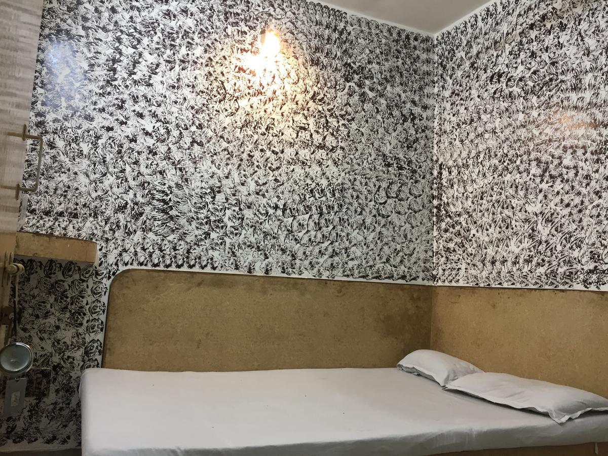 Karam Durga Guest House Nuova Delhi Esterno foto