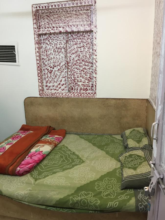 Karam Durga Guest House Nuova Delhi Esterno foto